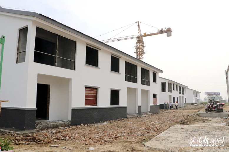 正紅鎮(zhèn)陳圩村農(nóng)民集中居住區(qū)建設(shè)現(xiàn)場(chǎng)