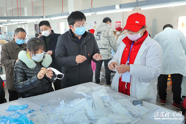 縣工信局幫助企業(yè)解決用工、生產(chǎn)問題