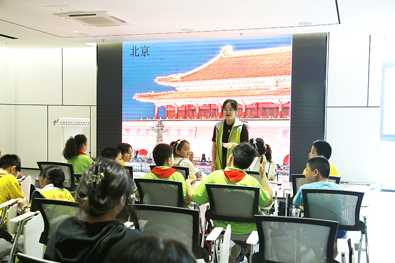 縣新時代文明實(shí)踐中心開設(shè)“假日暑托班”